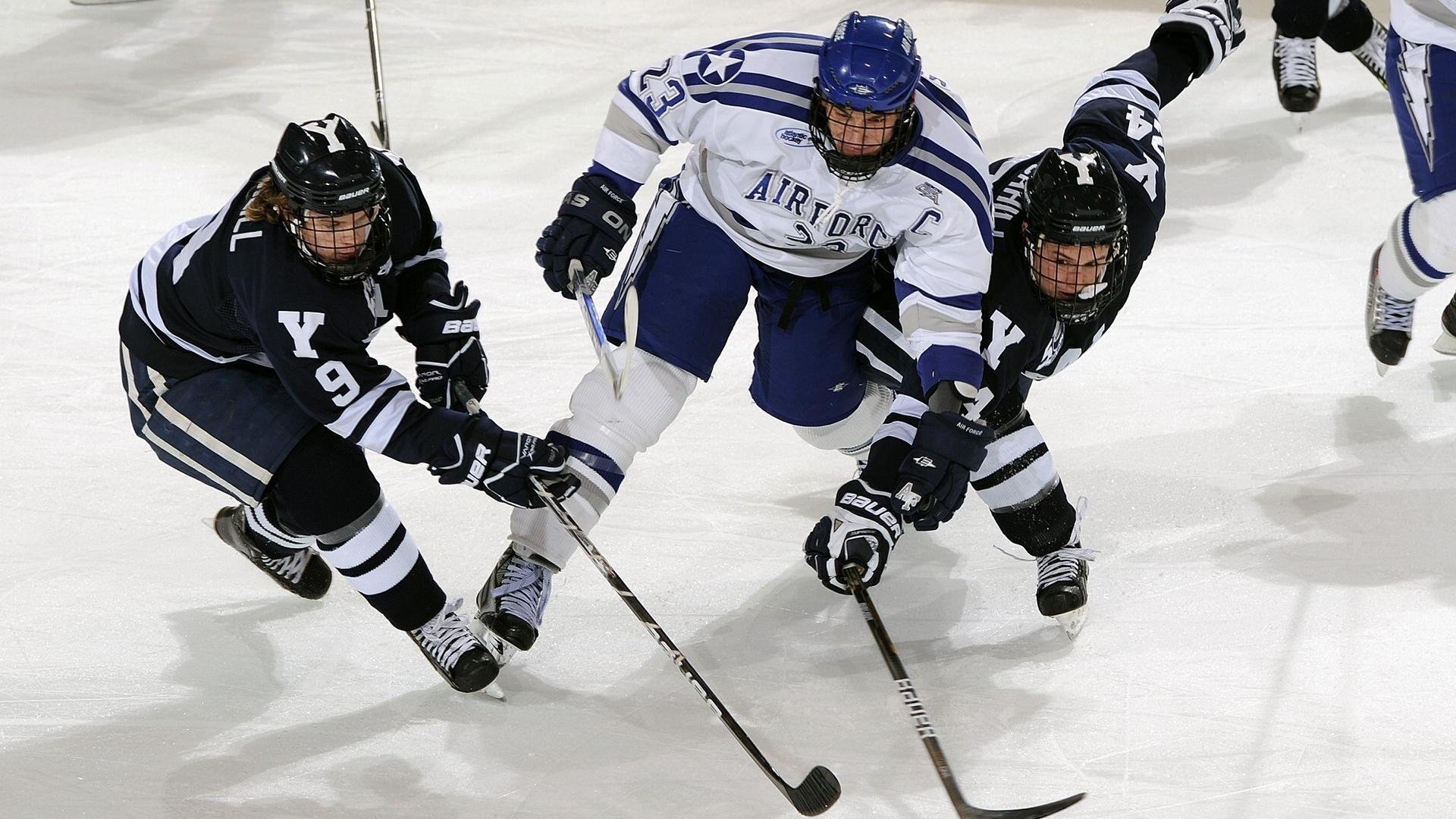 穆古鲁扎关键节点爆冷，SKT带队取胜！